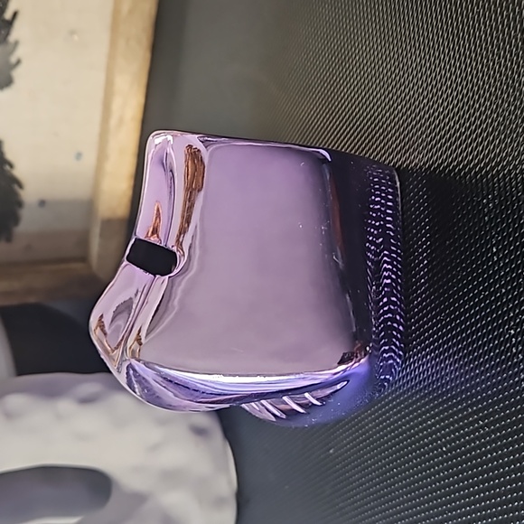 PURPLE METALLIC CERAMIC LIPS PIGGY BANK - Picture 3 of 4